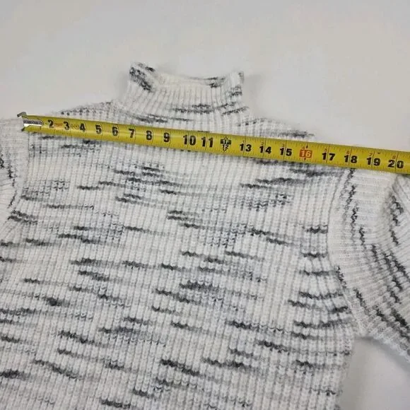 Varley $158 Black/White Belgrave‎ Knit Sweater Funnel Neck Dramatic Sleeve Small - Picture 8 of 14